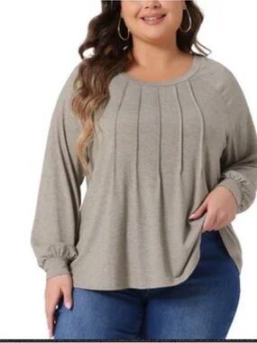 🌸. Plus Size Pintuck Long Sleeve Top in black